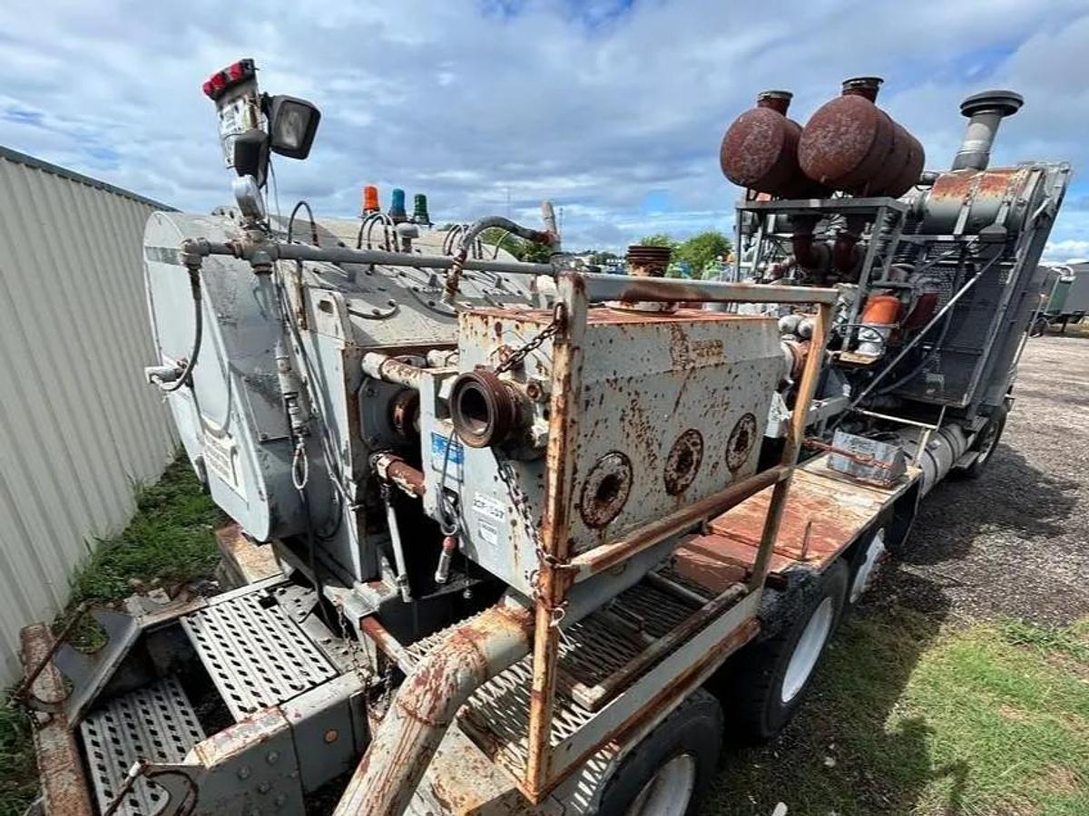 Used 2005 Frac Pump, Bodyload, INTERNATIONAL
