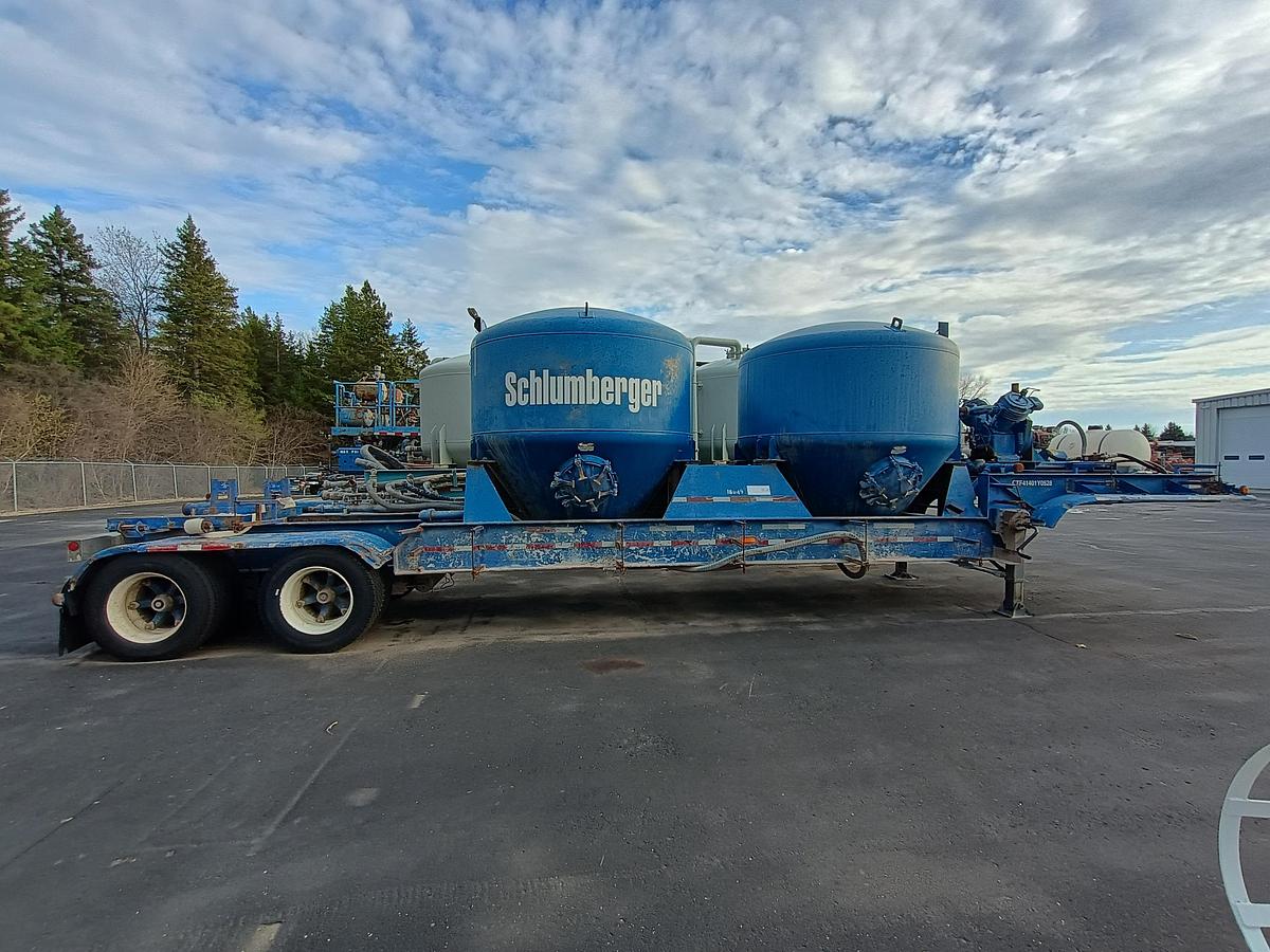 Used 2011 Cement Bulk Trailer, FONTAINE
