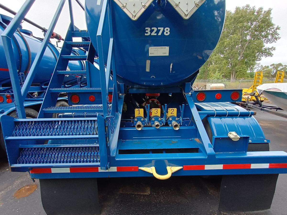Used 2017 5,000gal Acid Tanker, WORLEY