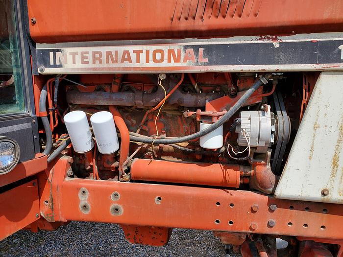 Used ** Auction ** 1978 International 1486 Tractor