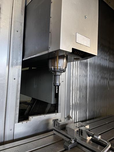 Installata Centro di Lavoro Verticale DECKEL MAHO DMF 220 Linear