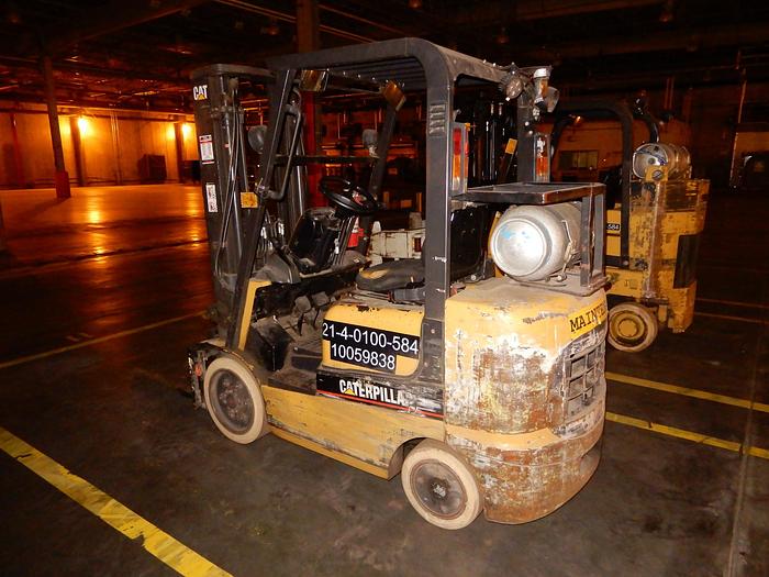 Used 5,000 POUND CATEPILLAR MODEL GC25K FORKLIFT
