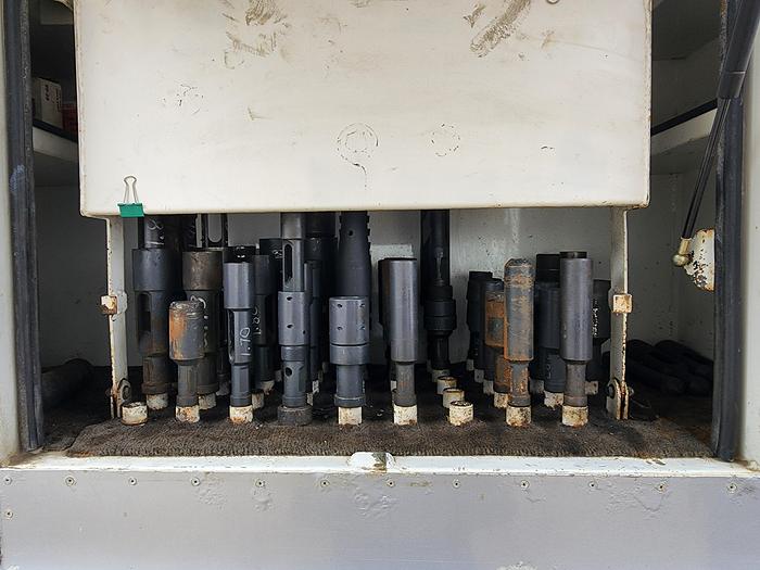 Used 2008 WESTERN STAR 6X4 SLICK LINE TRUCK AVAILABLE   , TOOLED AND READY FOR WORK 