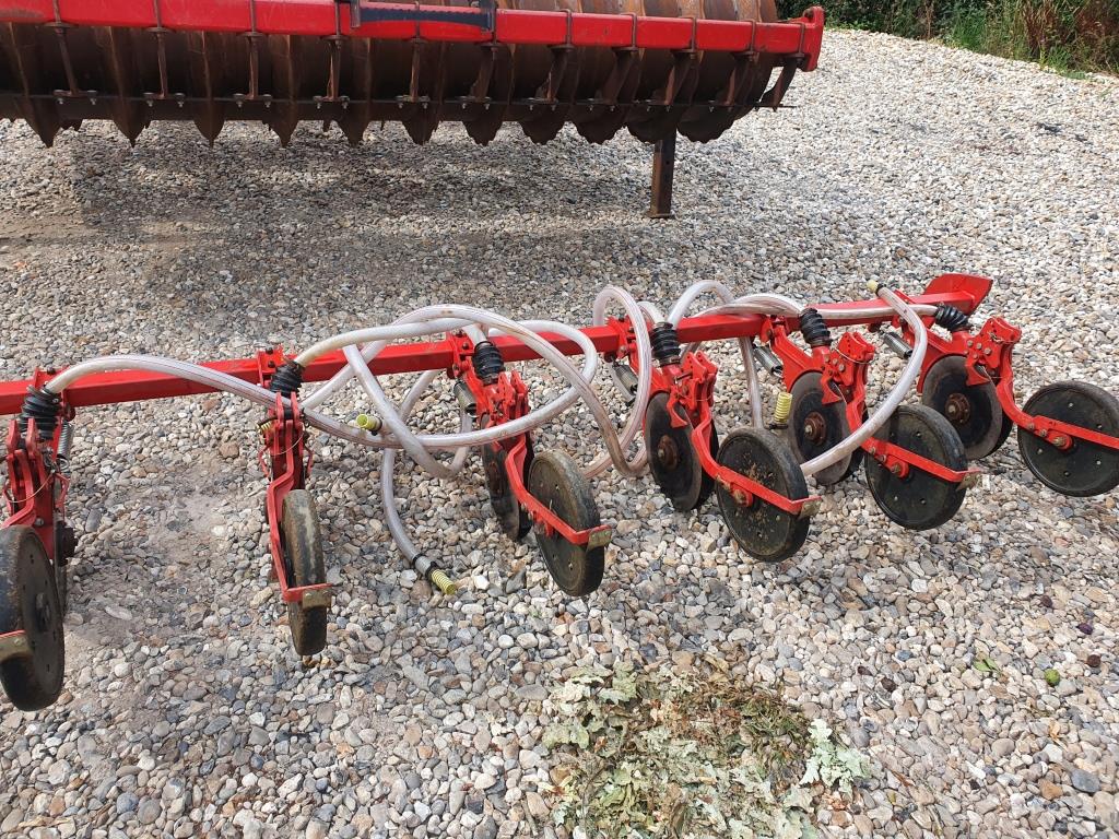 Used Weaving Disc Coulter Toolbar
