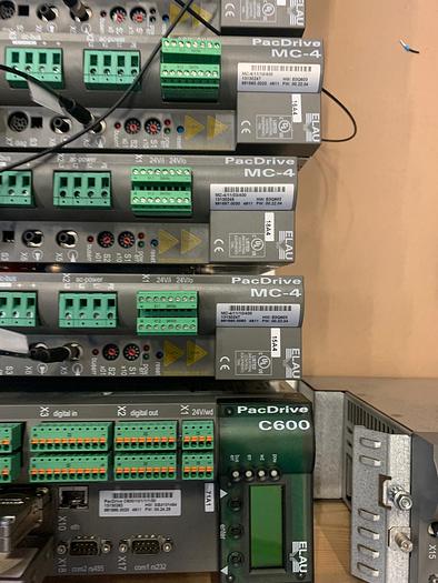 Gebruikt (4x) 2011 Schneider Robot P4S-R-WD-15-1200