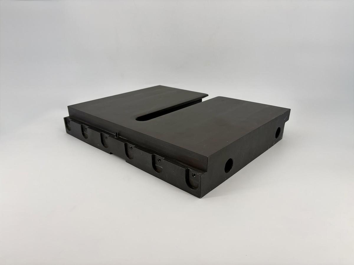 Gebraucht KOLBUS Schneidtisch 12135881