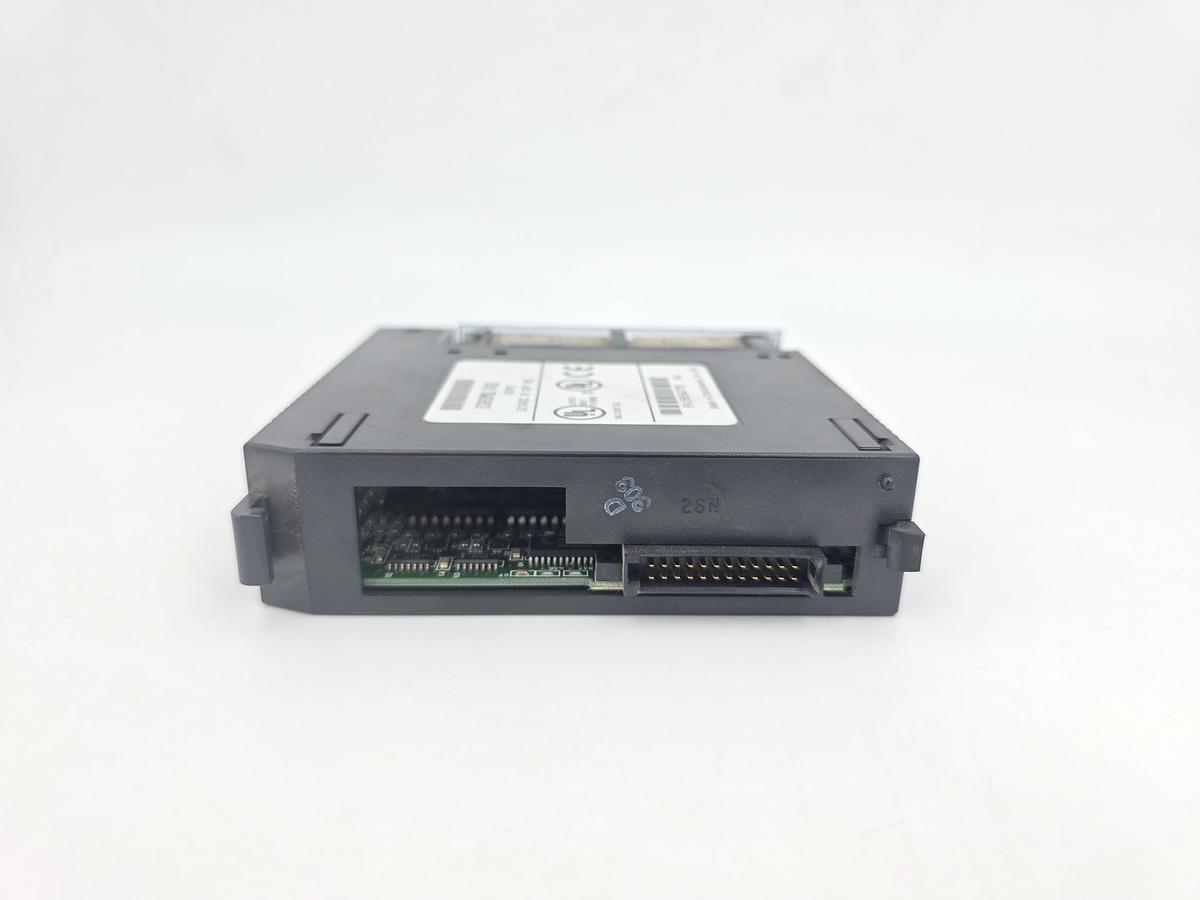 Gebraucht GE Fanuc Ausgangsmodul IC693MDL742G