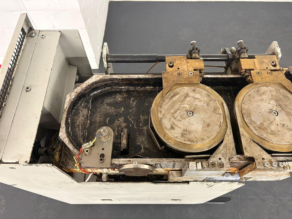 Gebraucht KOLBUS EVA SEITENLEIMWERK