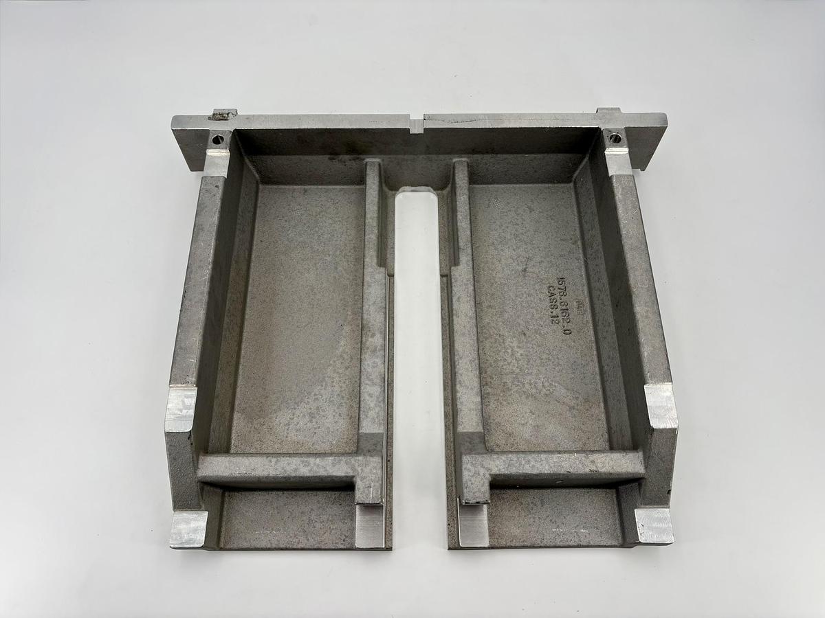 Gebraucht MÜLLER MARTINI Nr. 12 Schneidtisch 1576.6162.0