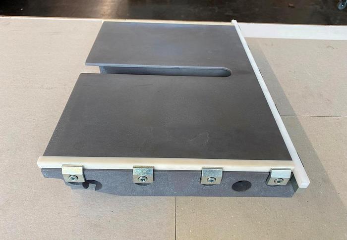 Gebraucht KOLBUS Schneidtisch Nr. 27 (12155527)