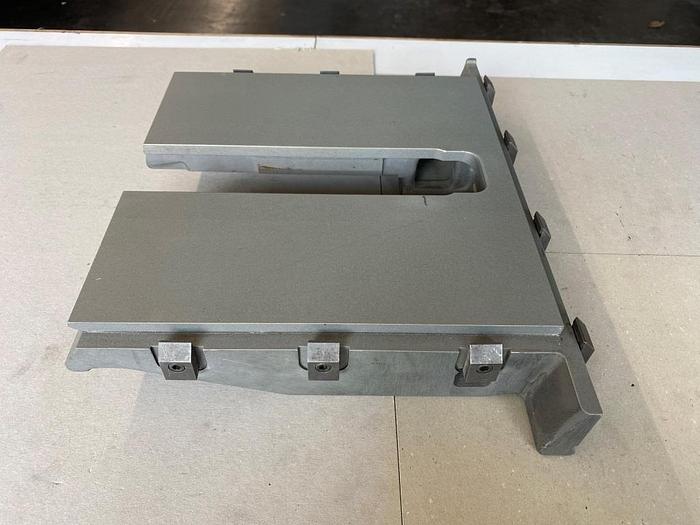 Gebraucht MÜLLER MARTINI Schneidtisch Nr. 19 (3672.1239.0)