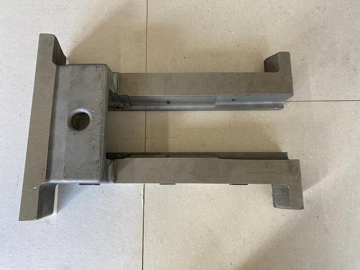 Gebraucht MÜLLER MARTINI Schneidtisch Nr. 2 (3672.1207.0)