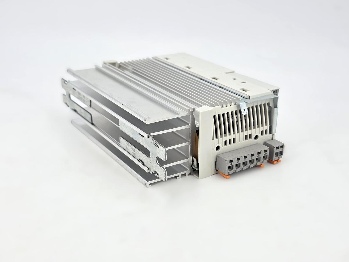 Gebraucht LENZE EDK82EV222 Umrichter 00490604