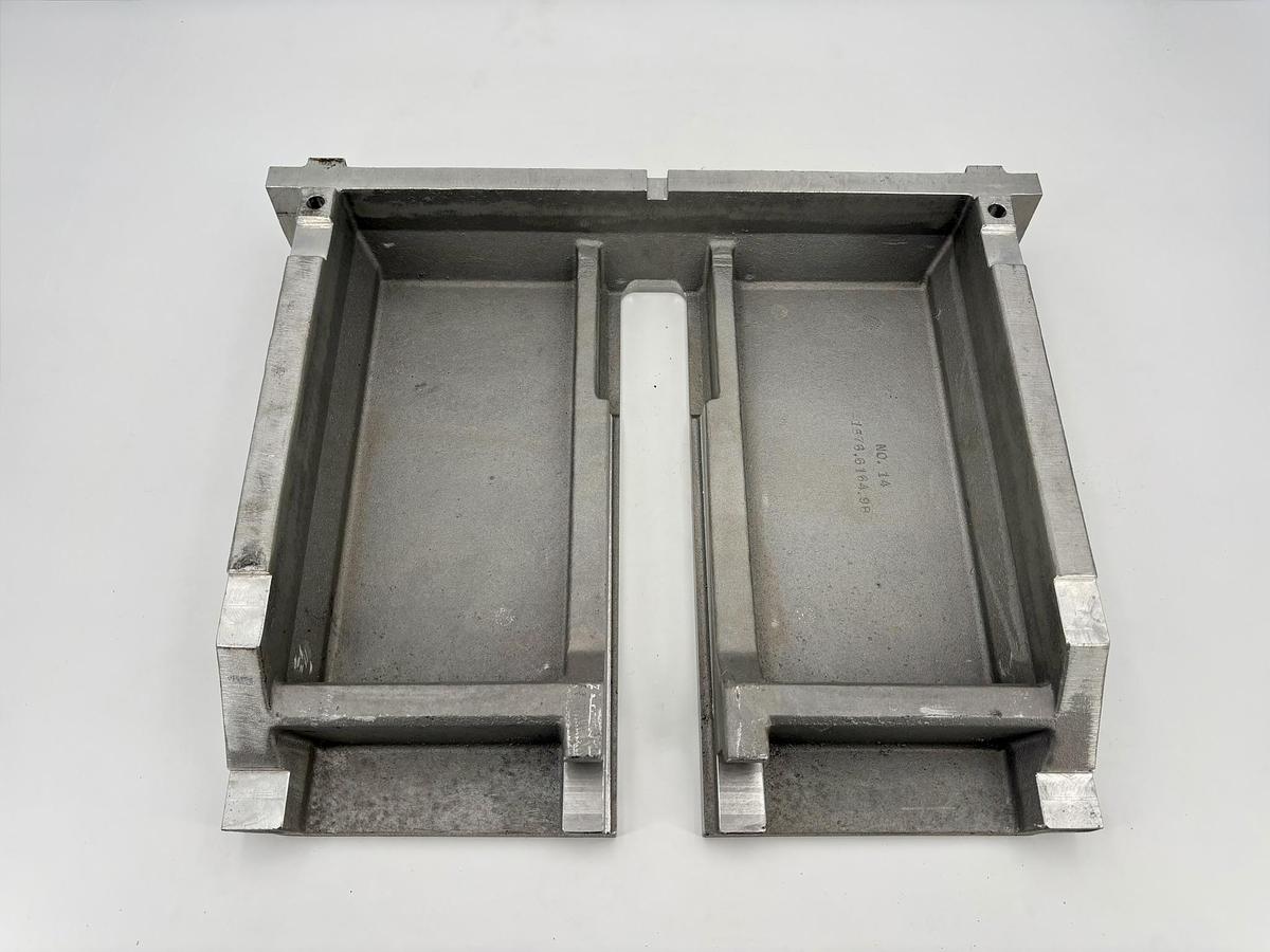 Gebraucht MÜLLER MARTINI Nr. 14 Schneidtisch 1576.6164.0