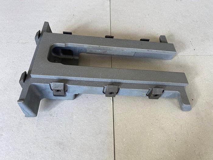 Gebraucht MÜLLER MARTINI Schneidtisch Nr. 3 (3672.1190.0)