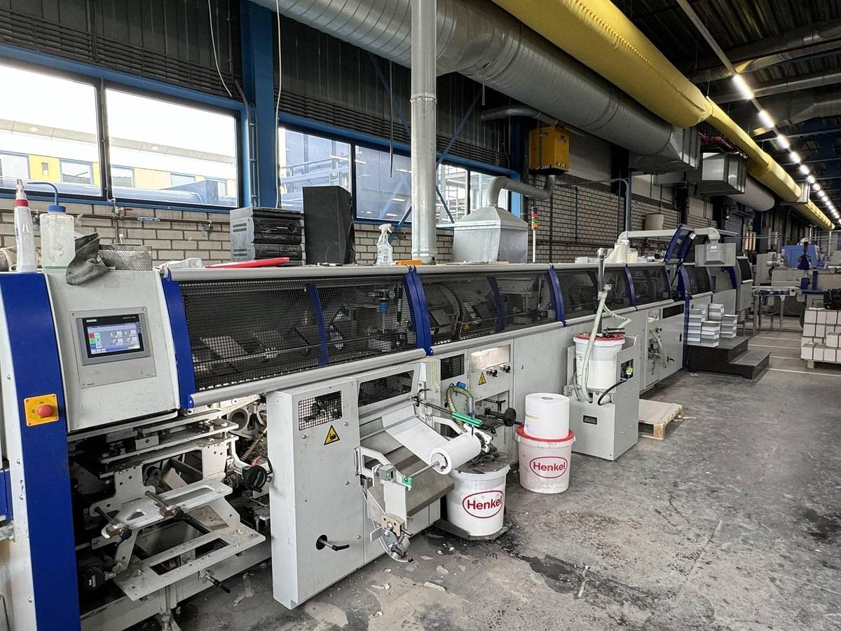 Gebraucht KOLBUS RÜCKENBELEIM- UND FÄLZELMASCHINE RF 700