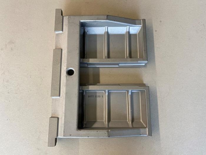 Gebraucht MÜLLER MARTINI Schneidtisch Nr. 24