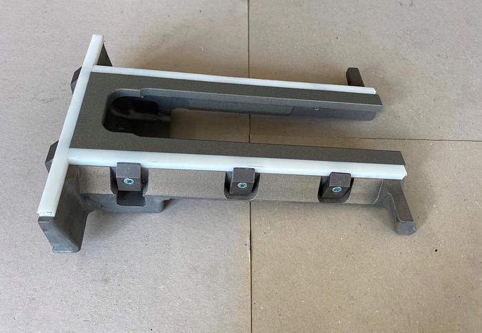 Gebraucht MULLER MARTINI Schneidtisch Nr. 1 (3672.1202.0)