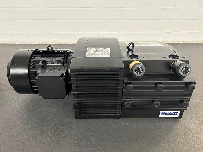 Gebraucht BECKER DVT 3.100 Druckvakuumpumpe