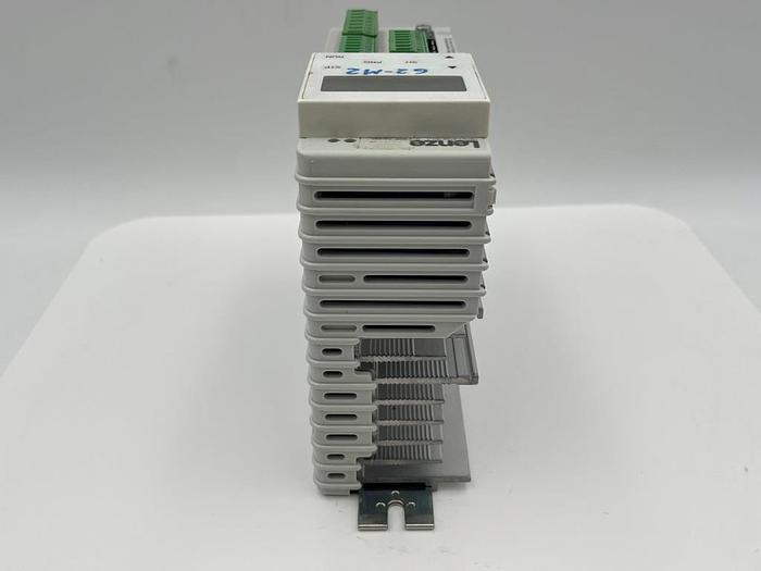Gebraucht LENZE EVF8201-E Frequenzumrichter 0056.3481