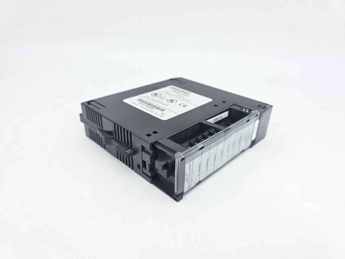Gebraucht GE Fanuc Ausgangsmodul IC693ALG392B