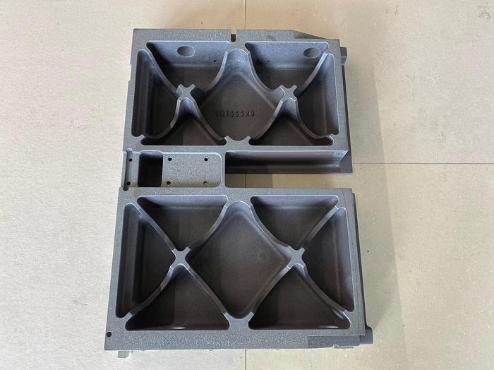 Gebraucht KOLBUS Schneidtisch Nr. 28 (12155528)