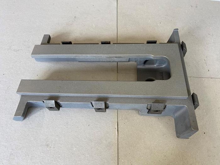 Gebraucht MÜLLER MARTINI Schneidtisch Nr. 3 (3672.1190.0)