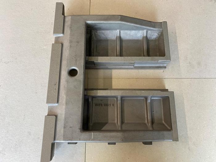 Gebraucht MÜLLER MARTINI Schneidtisch Nr. 19 (3672.1239.0)