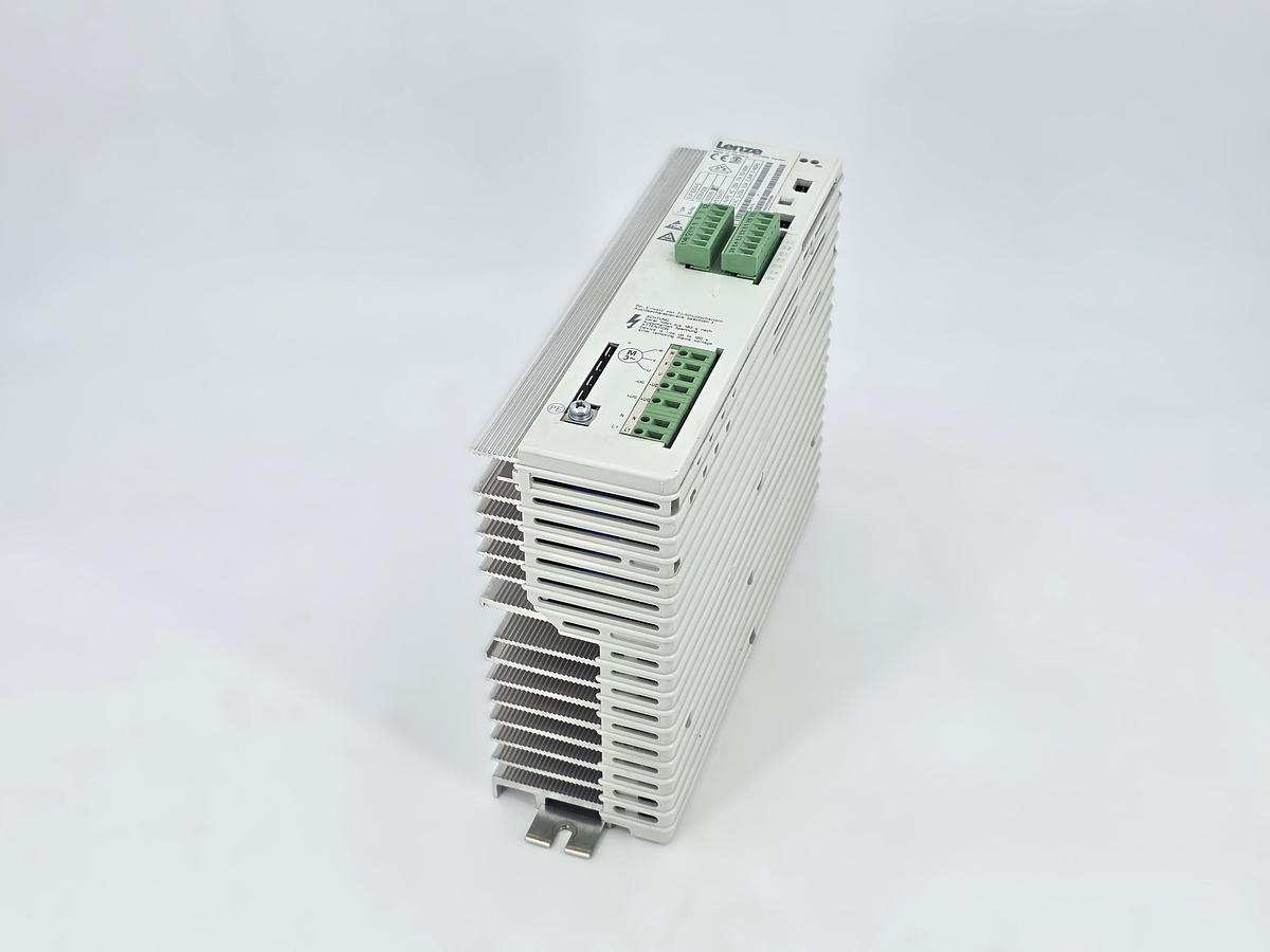 Gebraucht LENZE EVF8204-E Frequenzumrichter 00384006