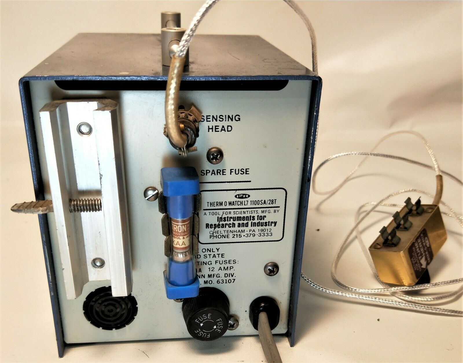 Used I2R Therm-O-Watch L7-1100SA/28T Liquid Level Monitor and Power Supply