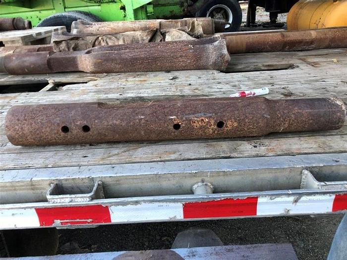 Used 2-1/4 x 3-1/4 Rope Socket for Cable Tool