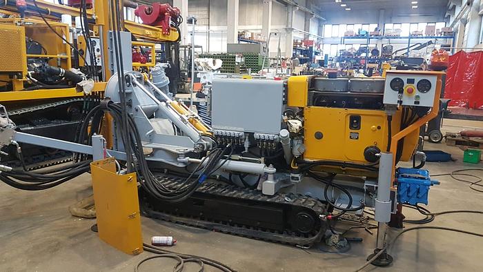 Usato Trivellatrice PUNTEL PX 240