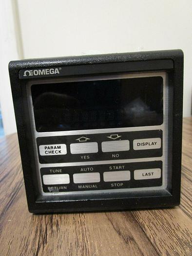 Used Omega Microprocessor Based Controller, 120VAC