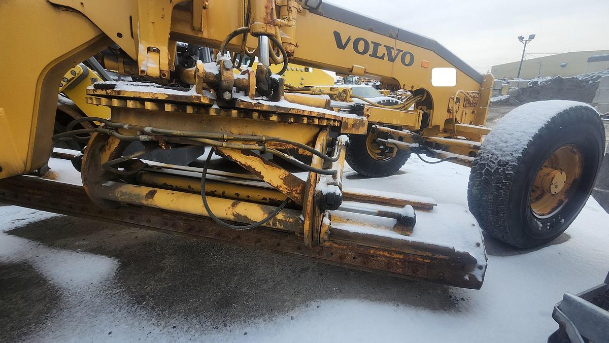 Used 2006 Volvo G940