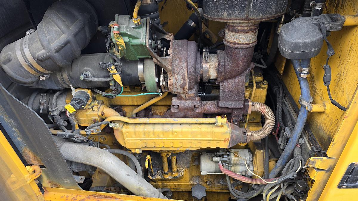 Used 2010 John Deere 772G
