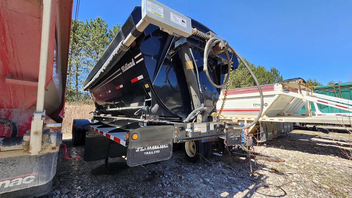 Used 2018 Midland TW2500 Lead Side Dump