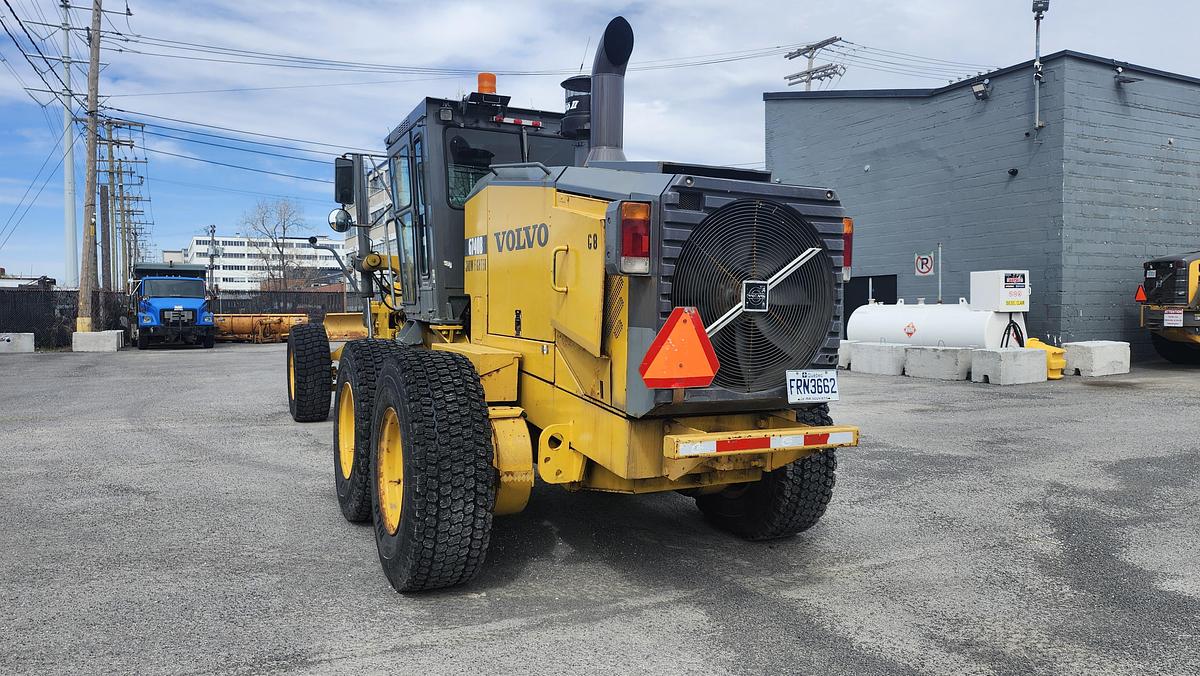 Used 2006 Volvo G740B