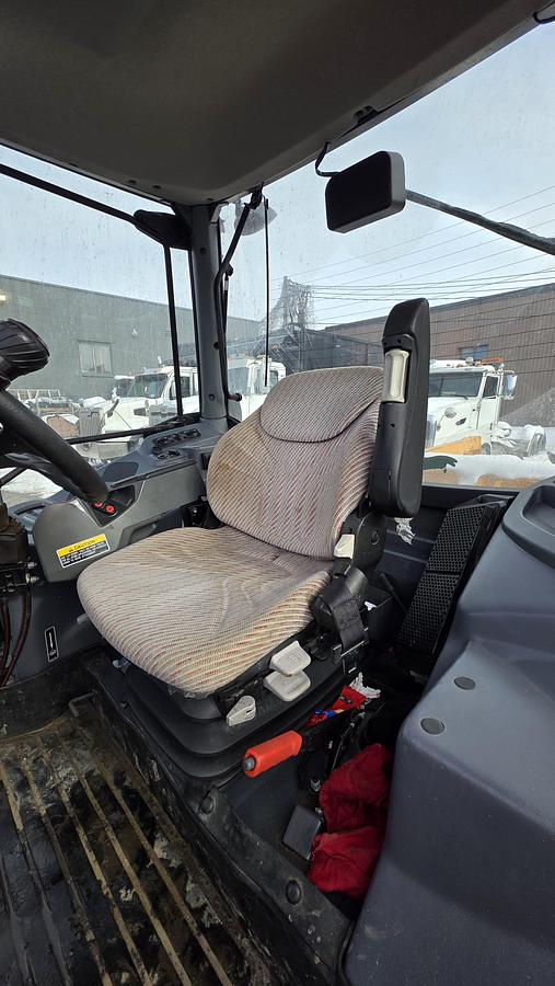 Used 2014 Kubota M135GX