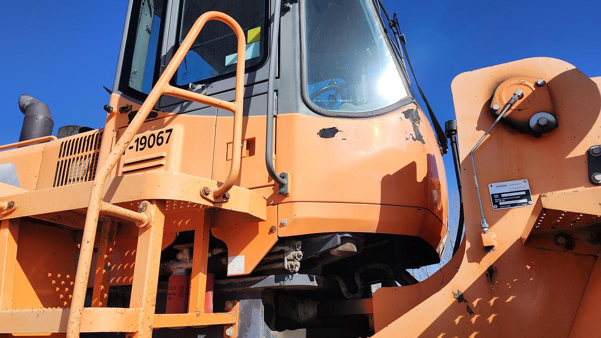 Used 2011 Doosan DL500