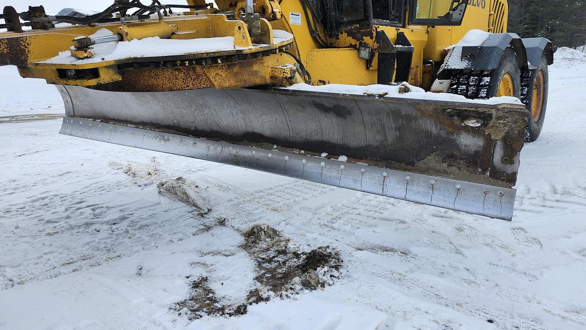 Used 2012 Volvo G970