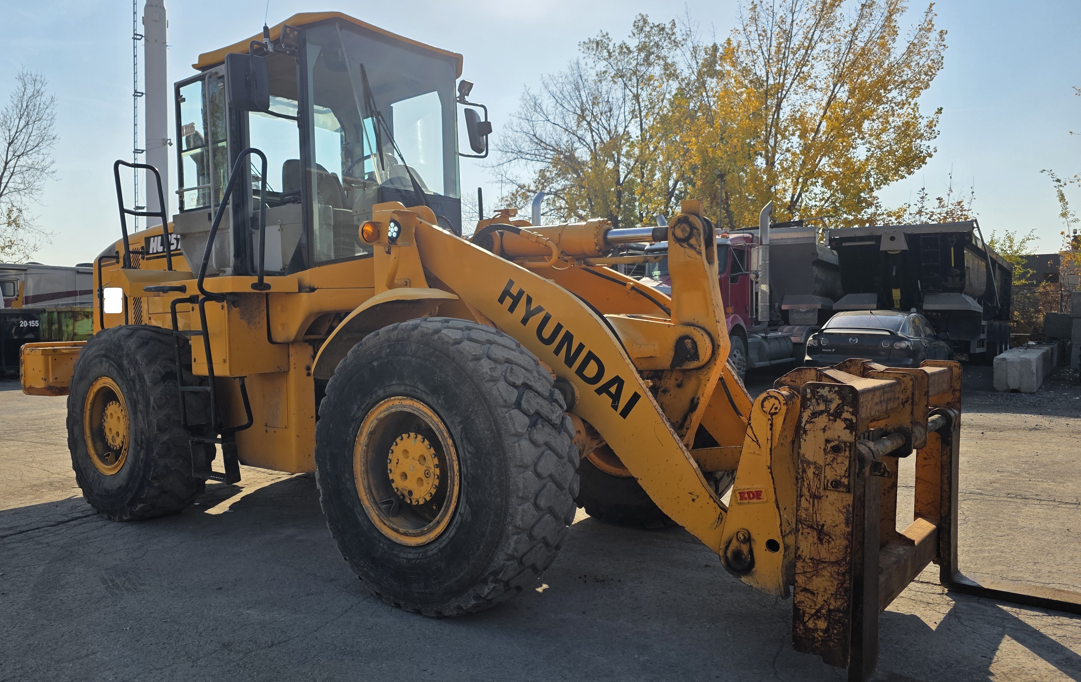 Used 2006 Hyundai 757-7