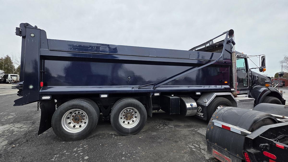 Used 2020 Kenworth T800