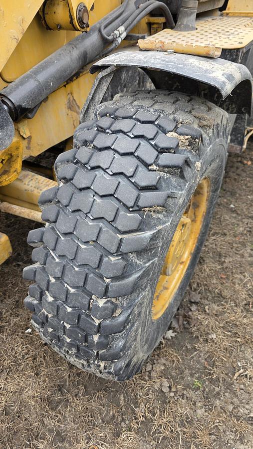 Used 2015 Caterpillar 420F IT