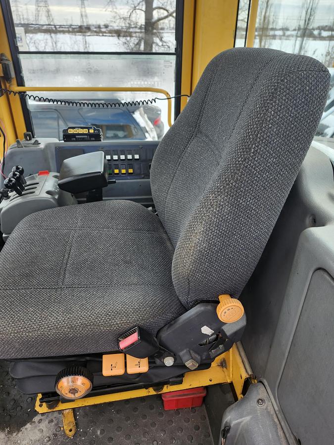 Used 2006 Volvo L70E