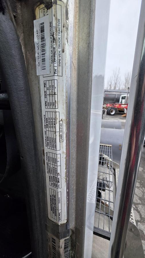 Used 2011 Peterbilt 378