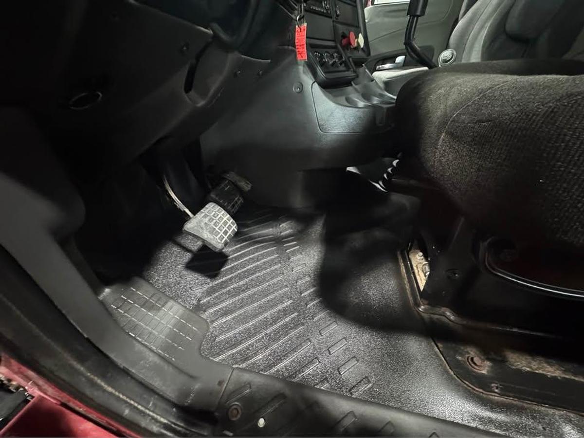 Used 2014 International Prostar