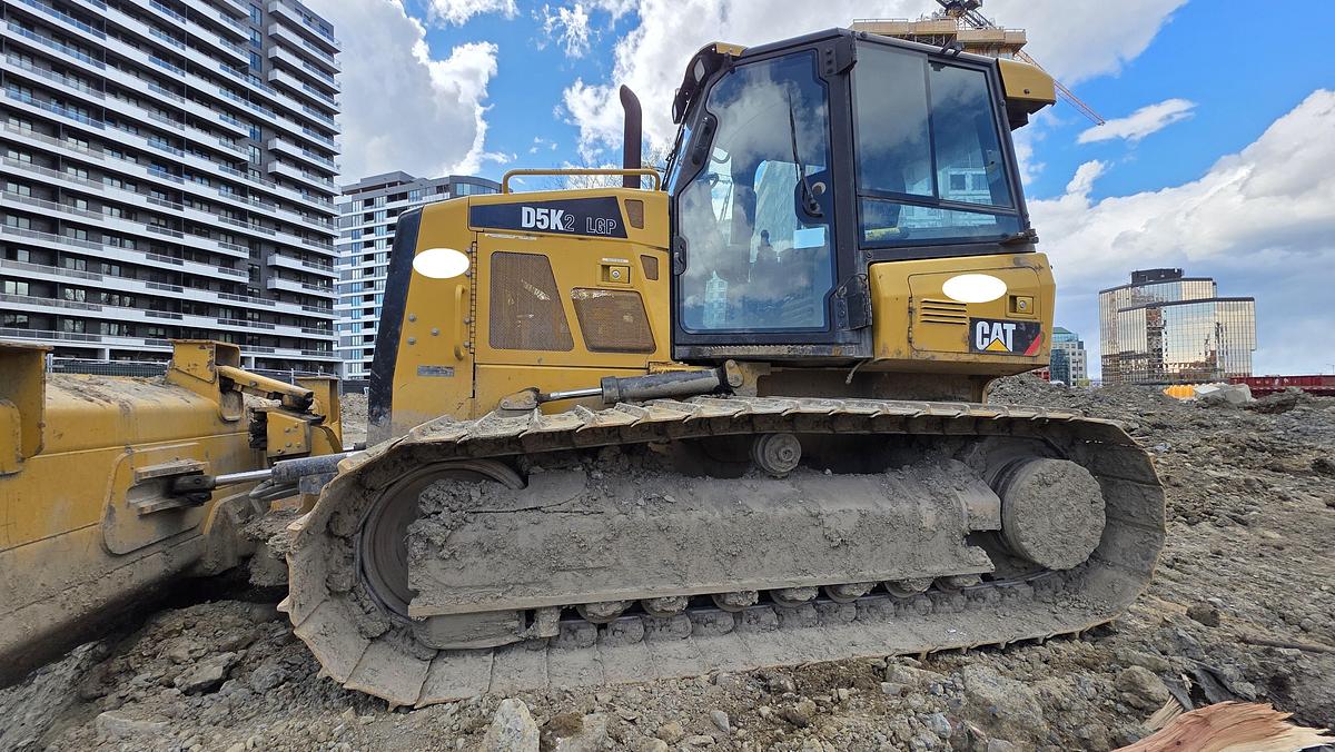 Used 2014 Caterpillar D5K LGP