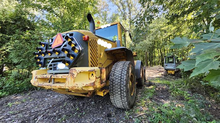 Used 2006 Volvo L70E