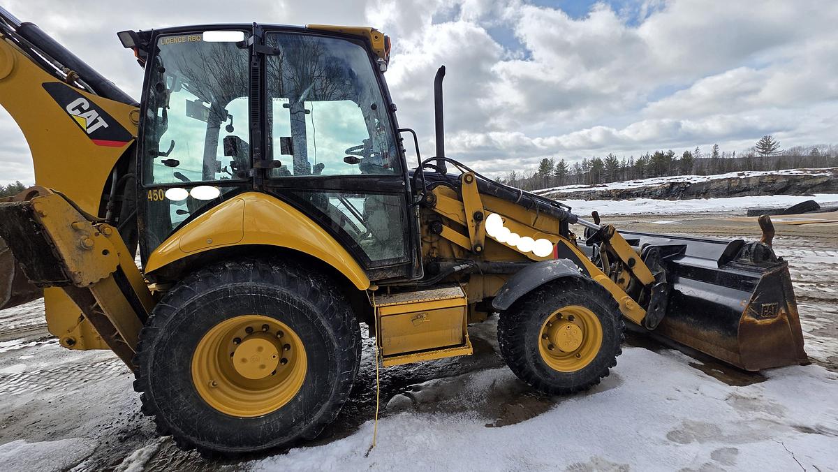 Used 2012 Caterpillar 420E IT