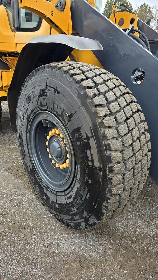 Used 2016 Volvo L70H